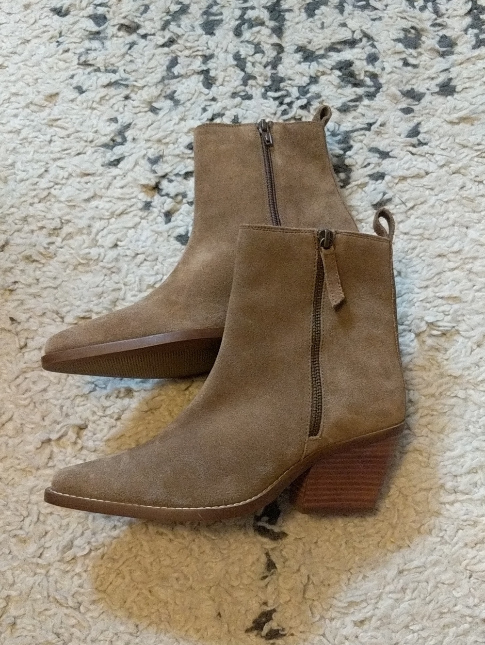 House of Harlow Suede Ankle Booties Tan Brown Size 38 Like New